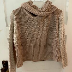 MOON & MADISON Cozy Turtle Neck Sweater Size XS
